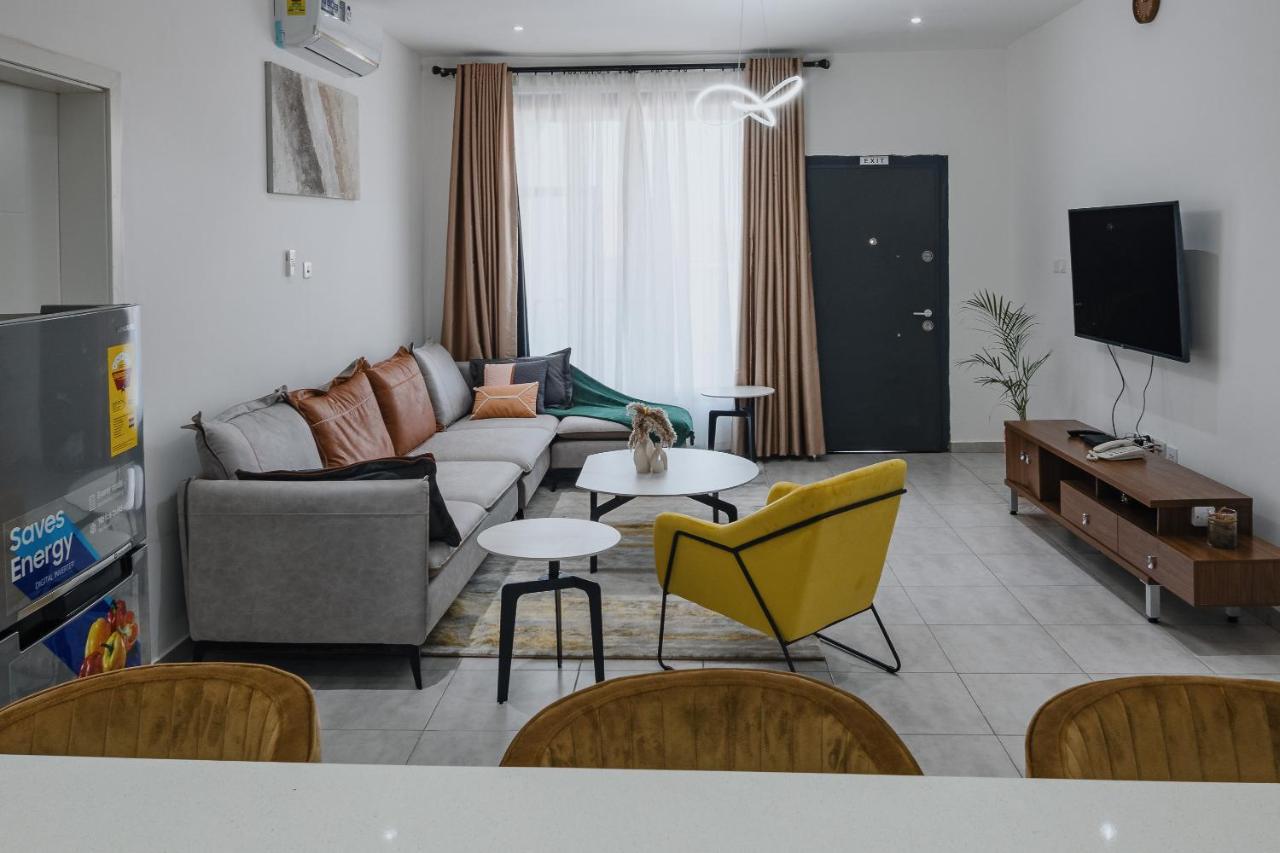 The Avery Apartments At Odomaa Place B, East Airport 阿克拉 外观 照片