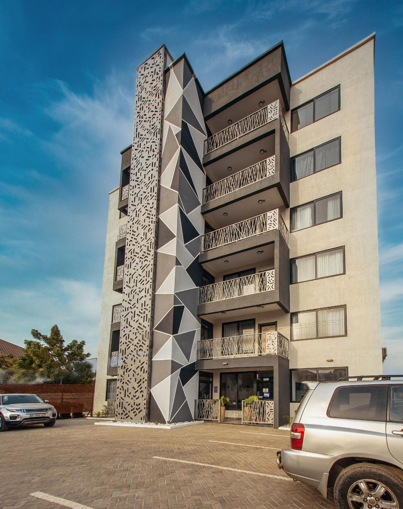 The Avery Apartments At Odomaa Place B, East Airport 阿克拉 外观 照片