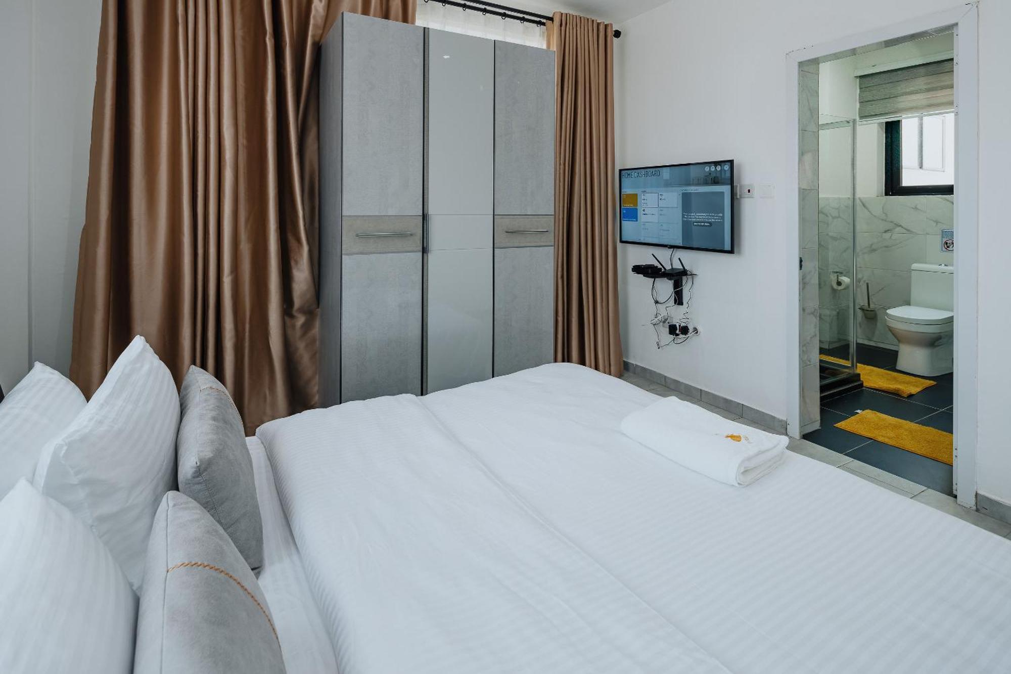 The Avery Apartments At Odomaa Place B, East Airport 阿克拉 外观 照片
