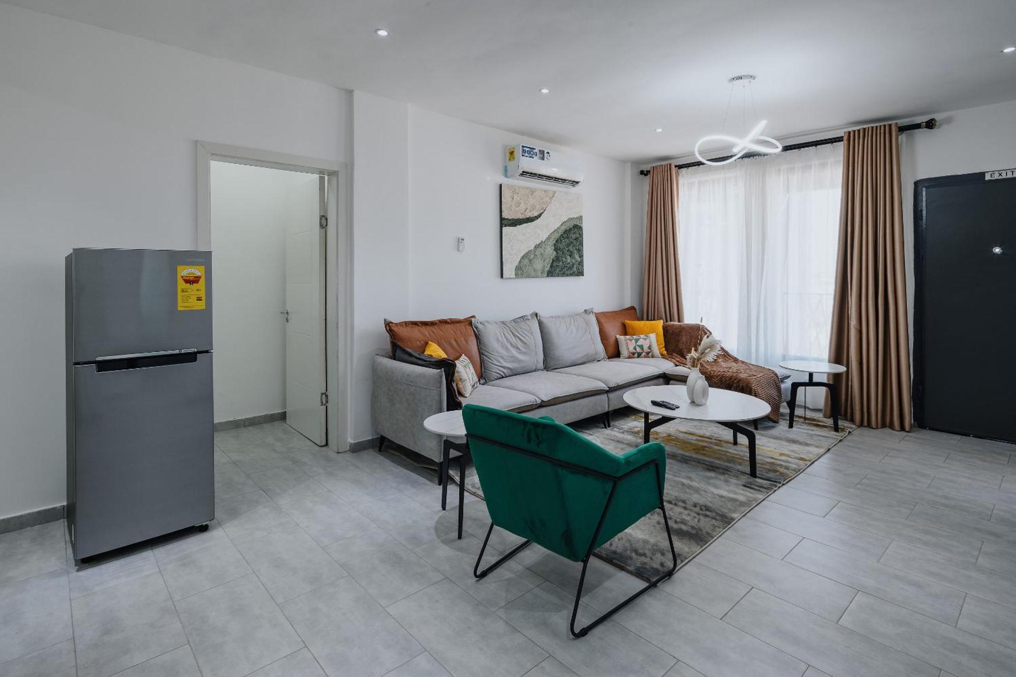 The Avery Apartments At Odomaa Place B, East Airport 阿克拉 外观 照片